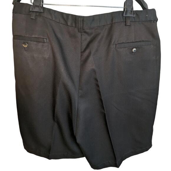 Haggar Shorts Mens Size 42 Black Chino Bermuda Pleated Golf Performance - Picture 2 of 14